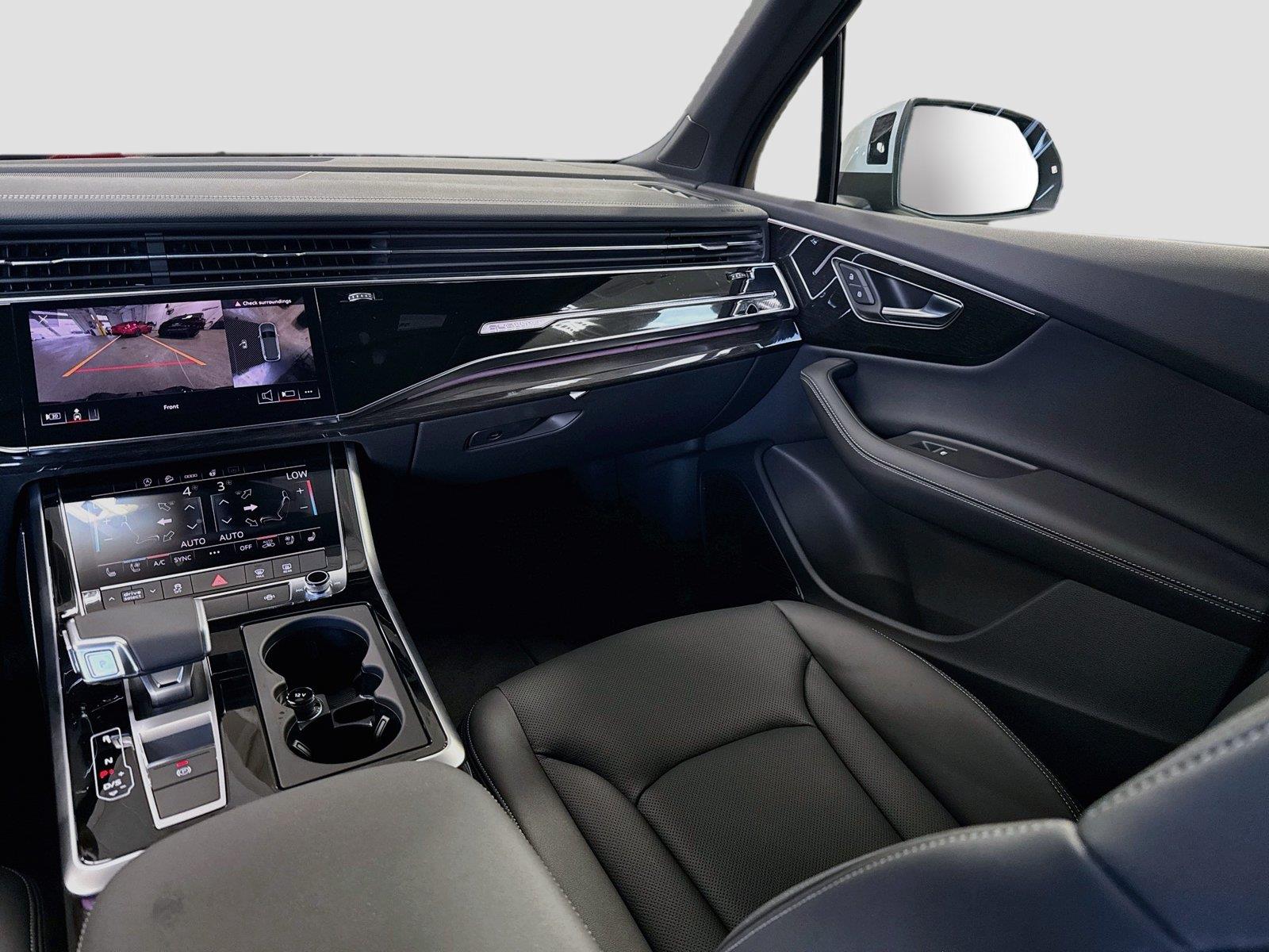 2026 Audi Q7 Premium Plus
