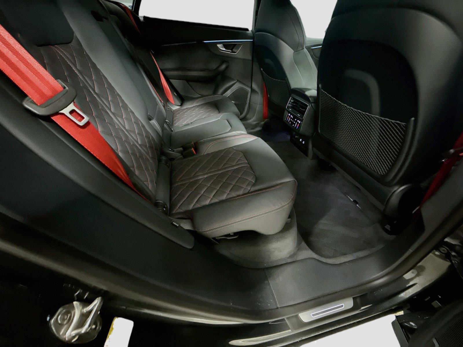 2027 Audi Q8 Prestige