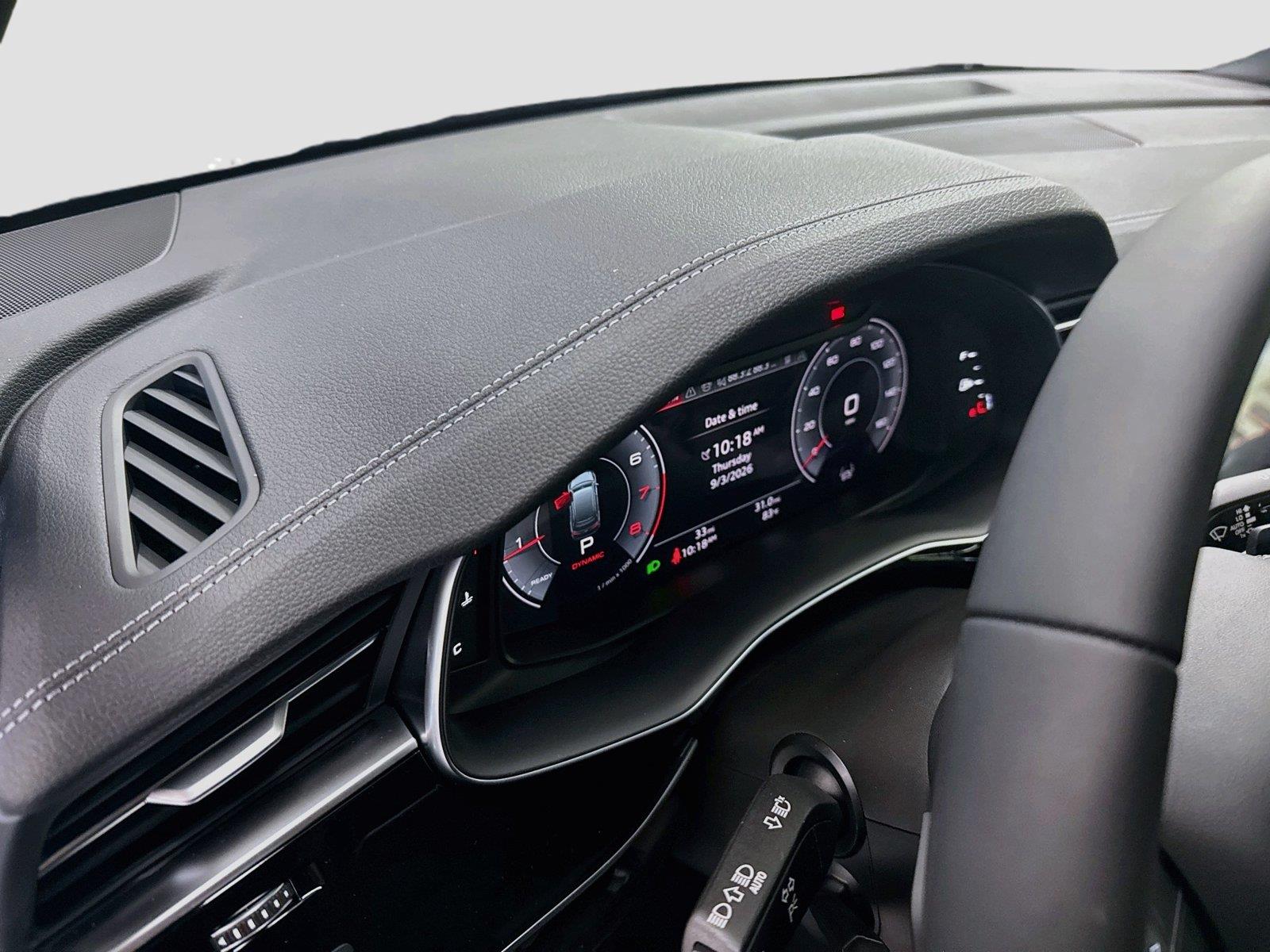 2026 Audi Q7 Premium