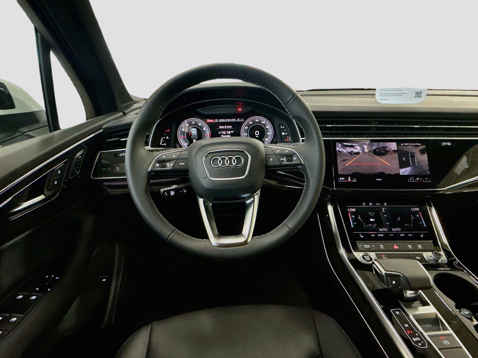 2026 Audi Q7 Premium