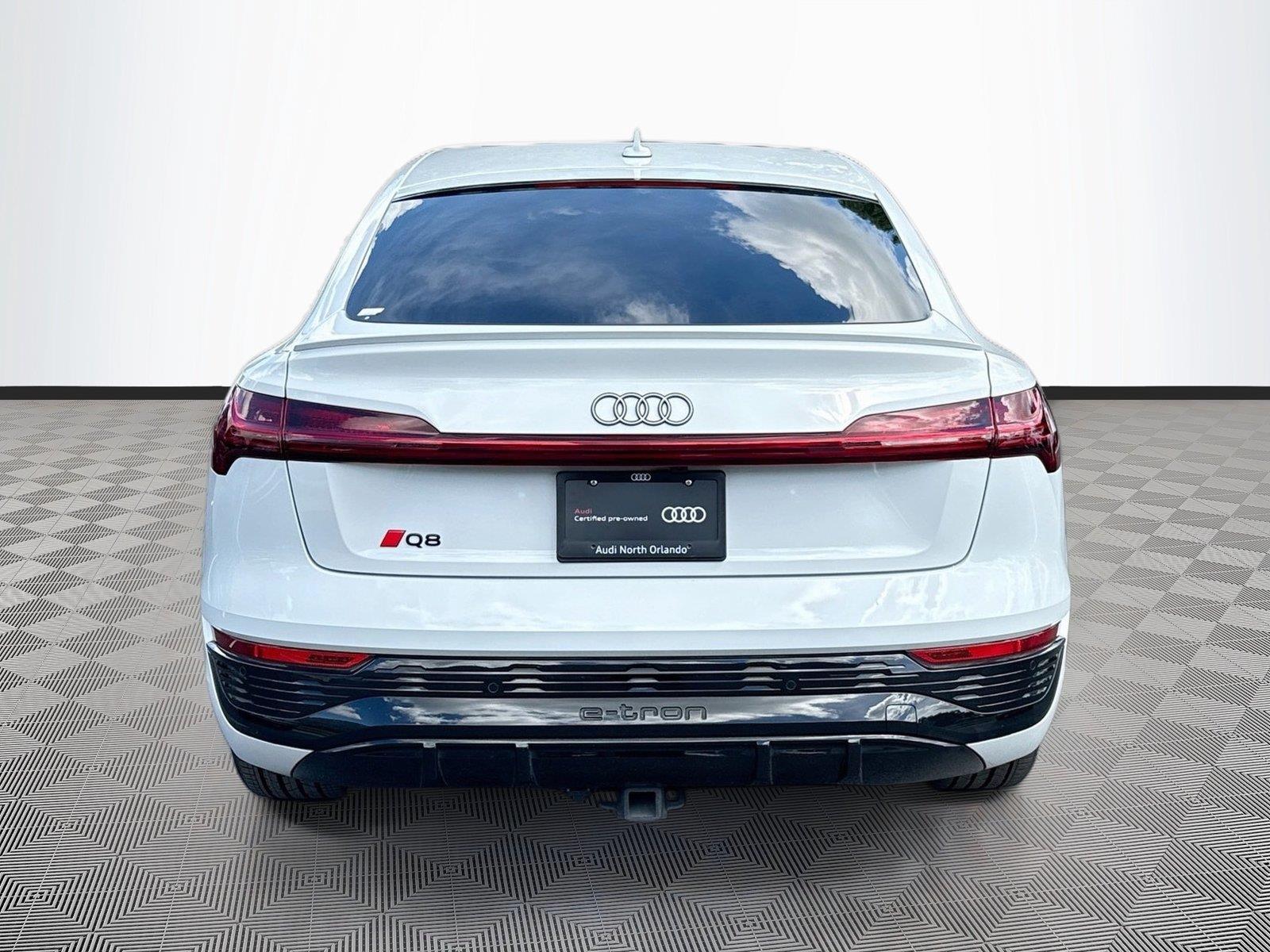 2024 Audi Q8 e-tron Sportback S line Premium