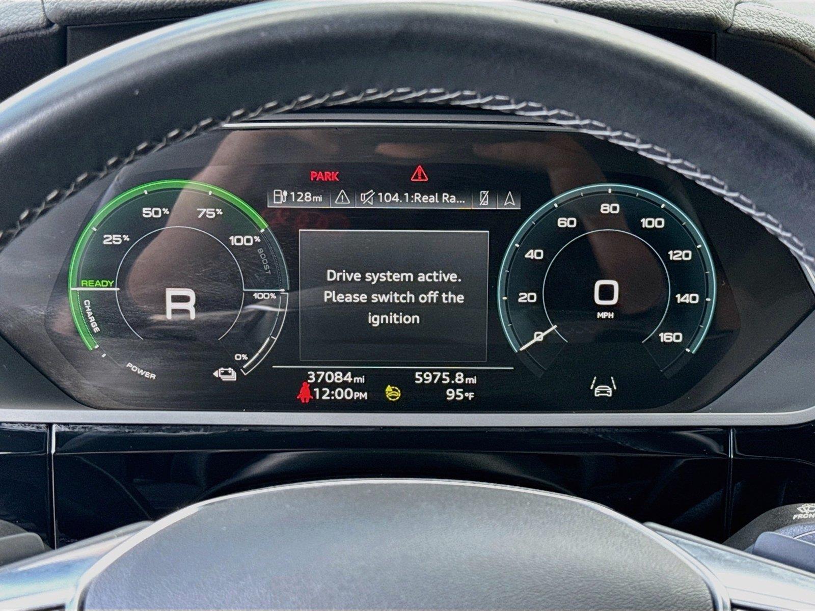 2024 Audi Q8 e-tron Sportback S line Premium