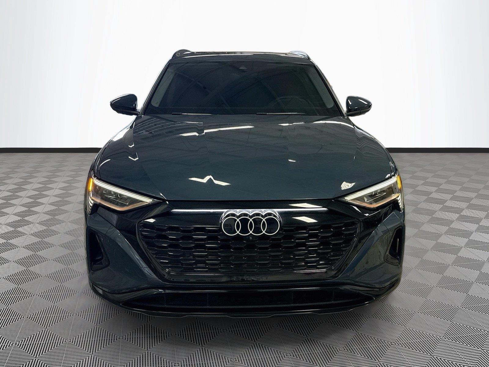 2024 Audi Q8 e-tron Prestige