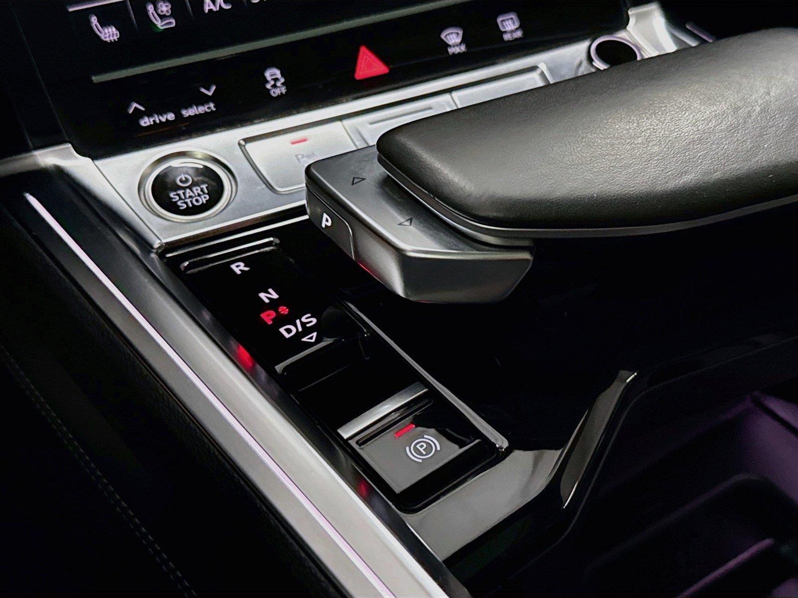 2024 Audi Q8 e-tron Prestige