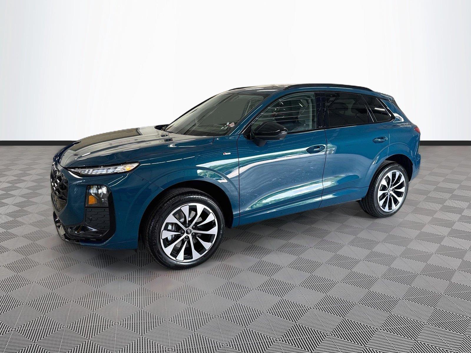 2026 Audi Q3 S line