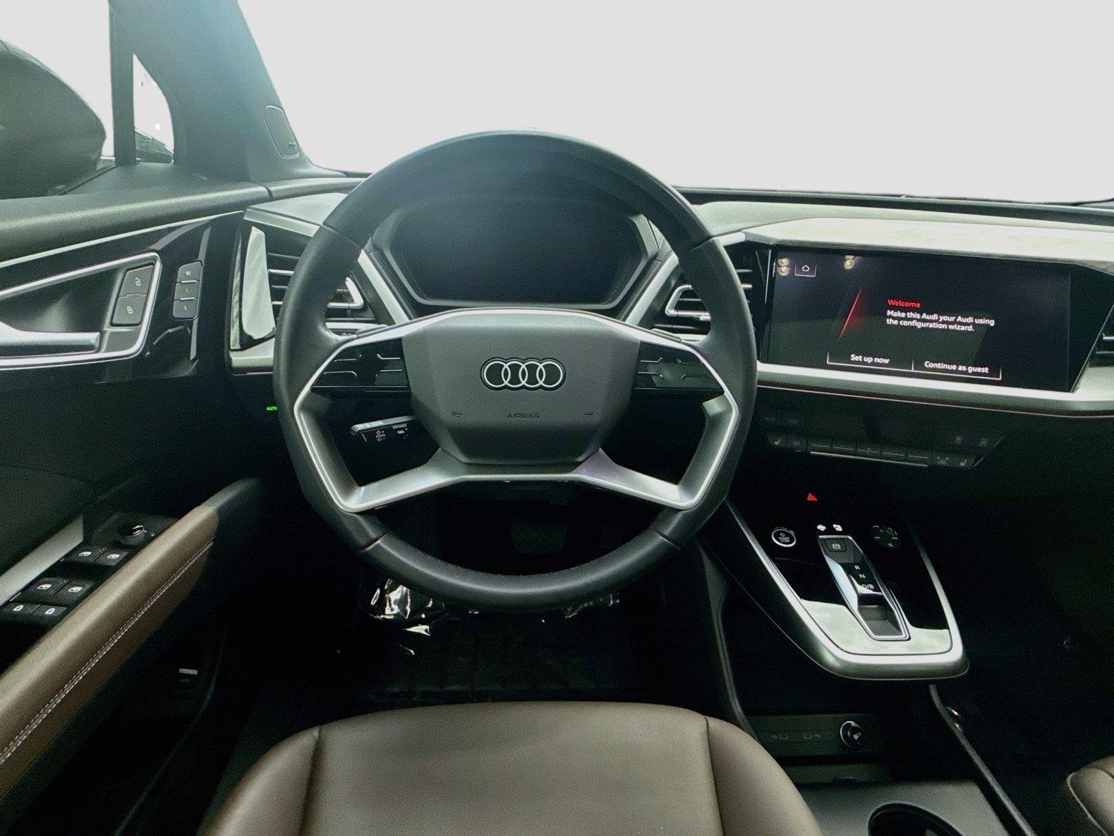 2024 Audi Q4 e-tron Sportback Premium Plus