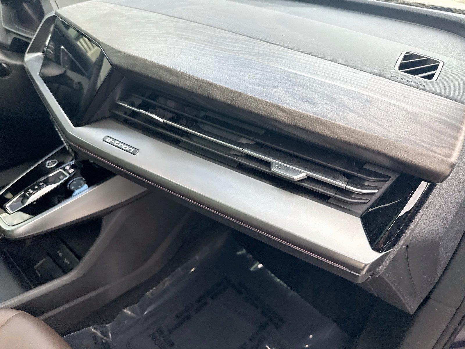 2024 Audi Q4 e-tron Sportback Premium Plus