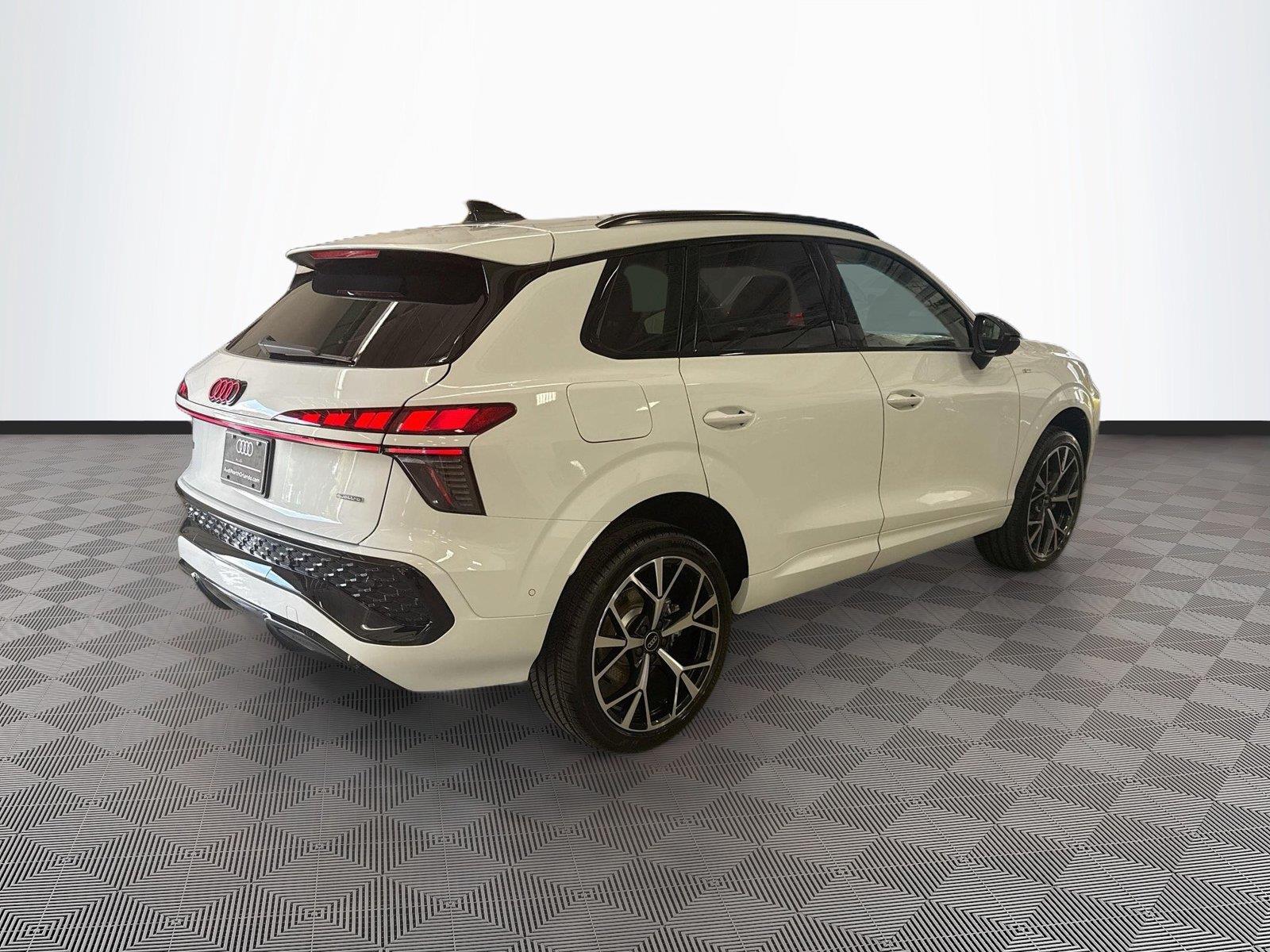 2026 Audi Q3 S line