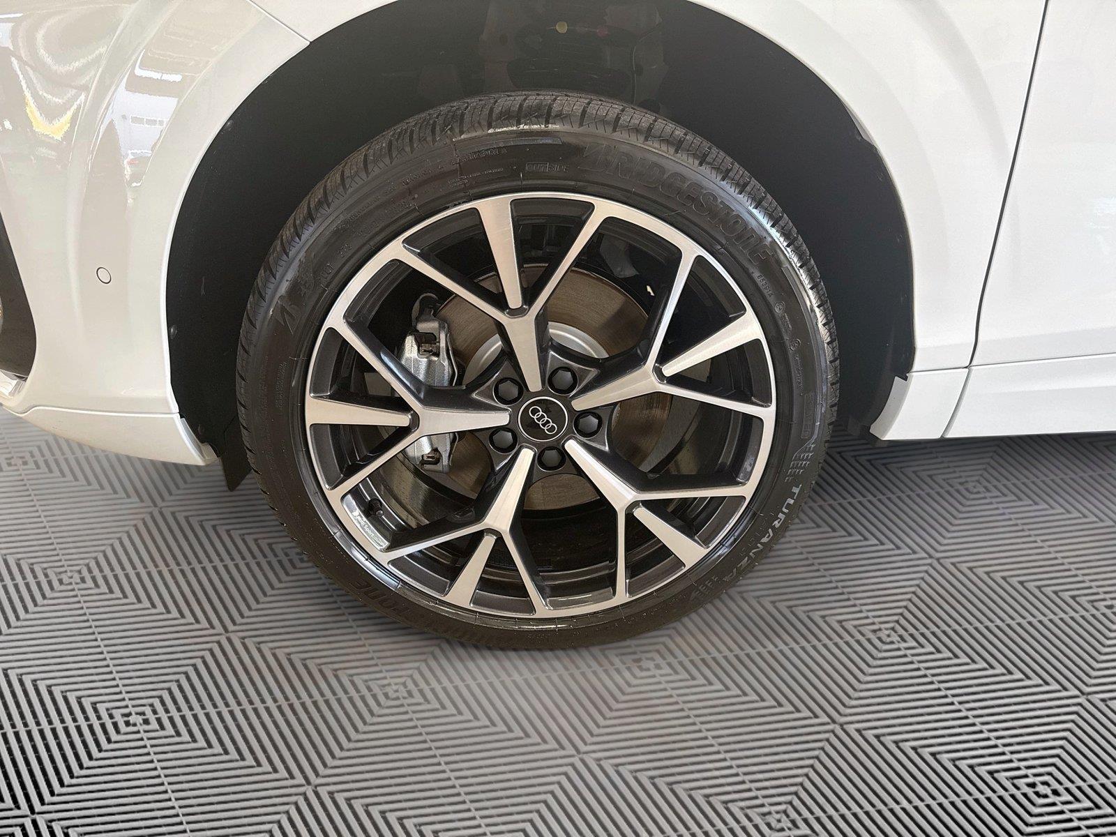 2026 Audi Q3 S line
