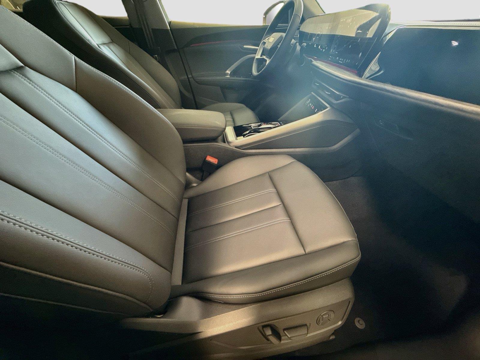 2026 Audi Q5 Premium