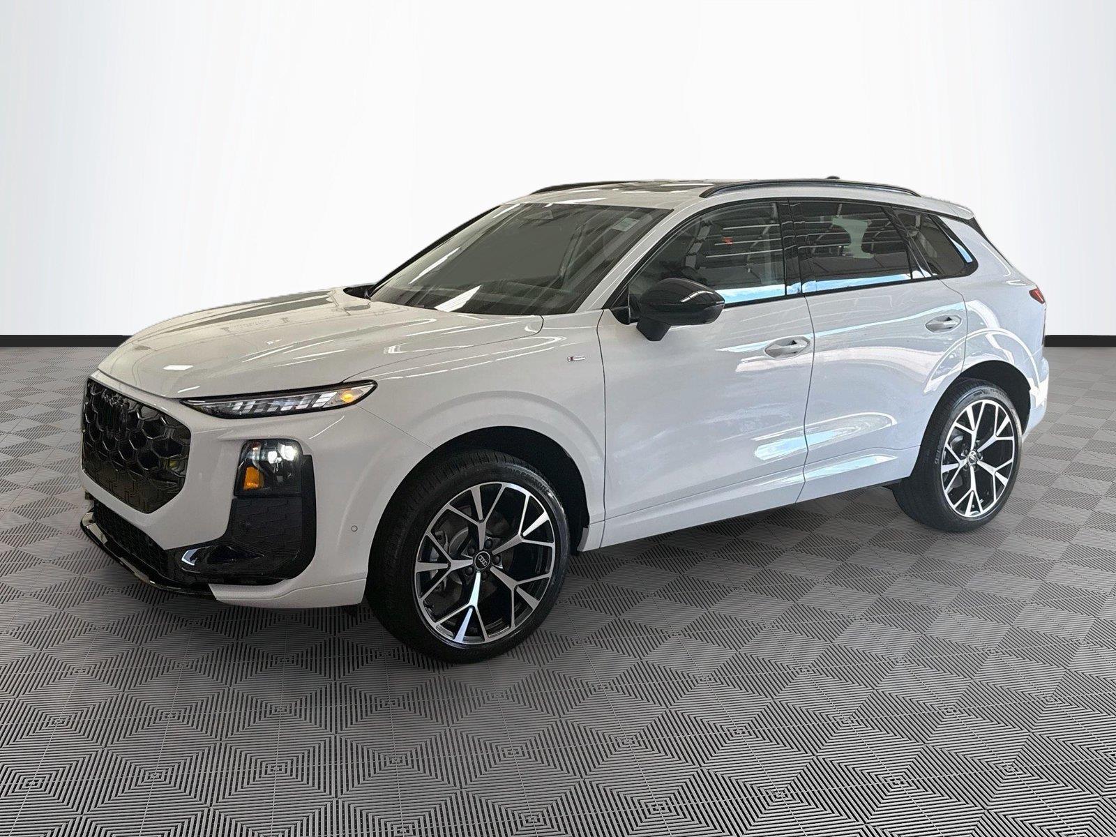 2026 Audi Q3 S line