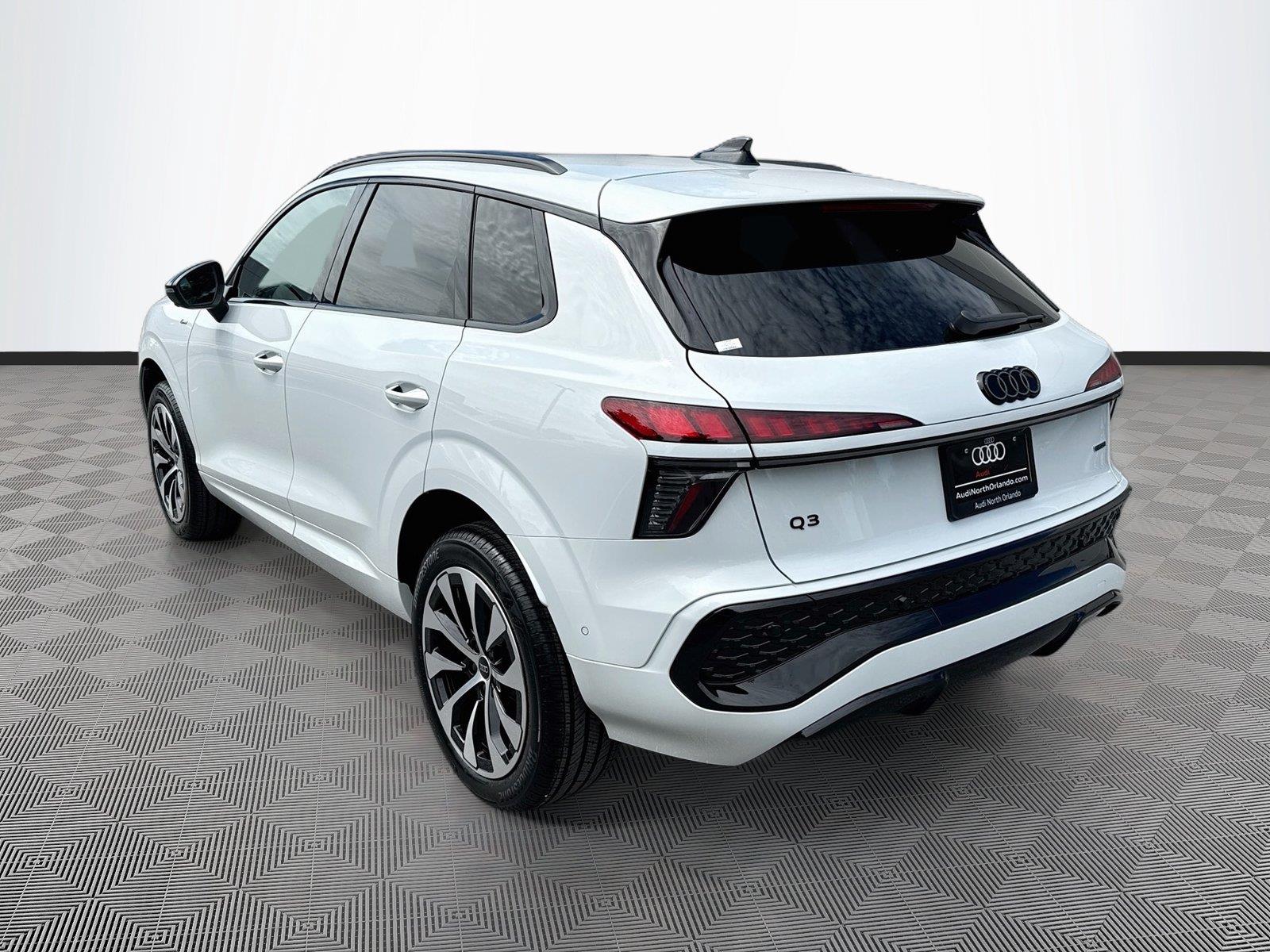 2026 Audi Q3 S line