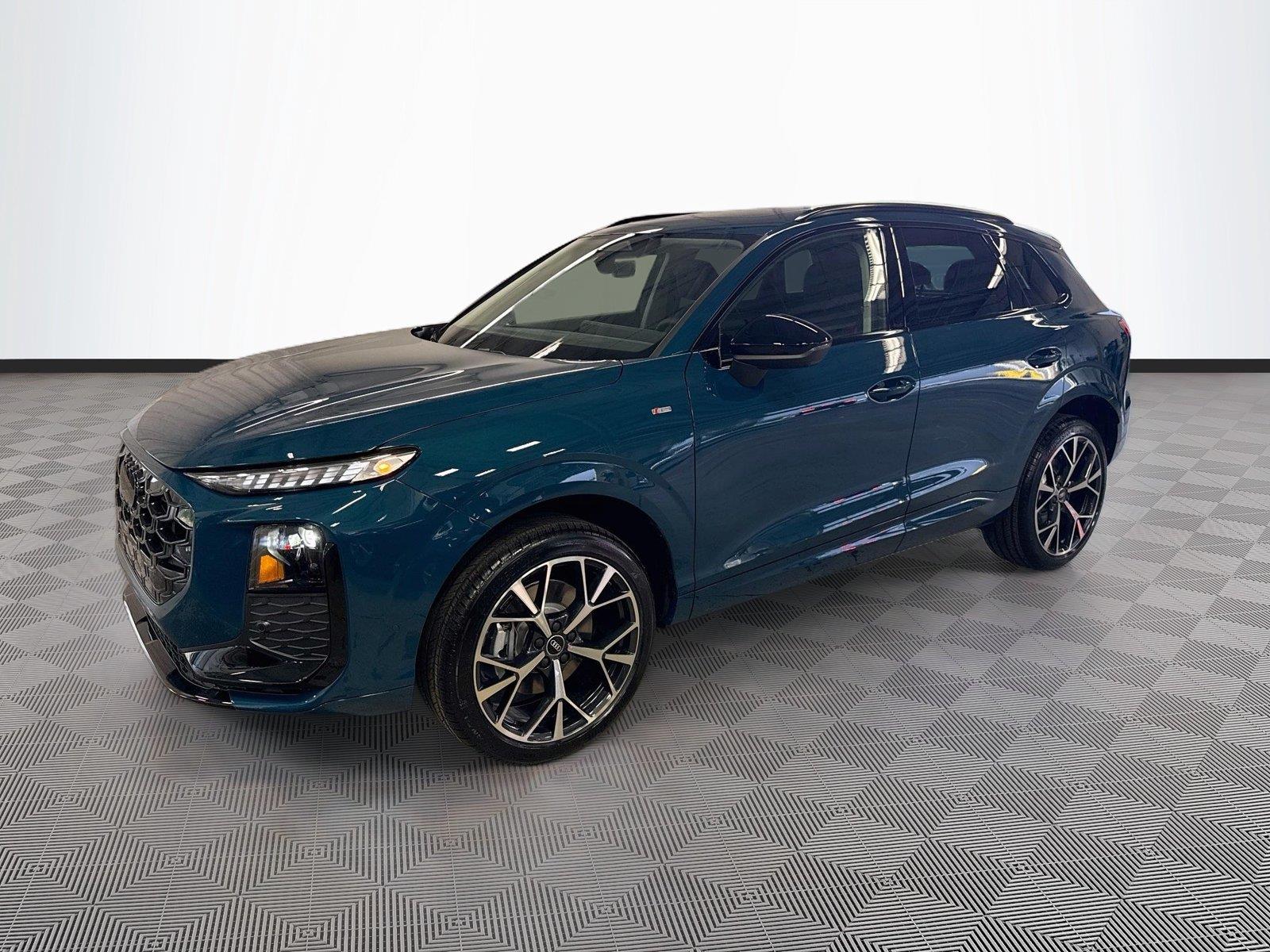 2026 Audi Q3 S line