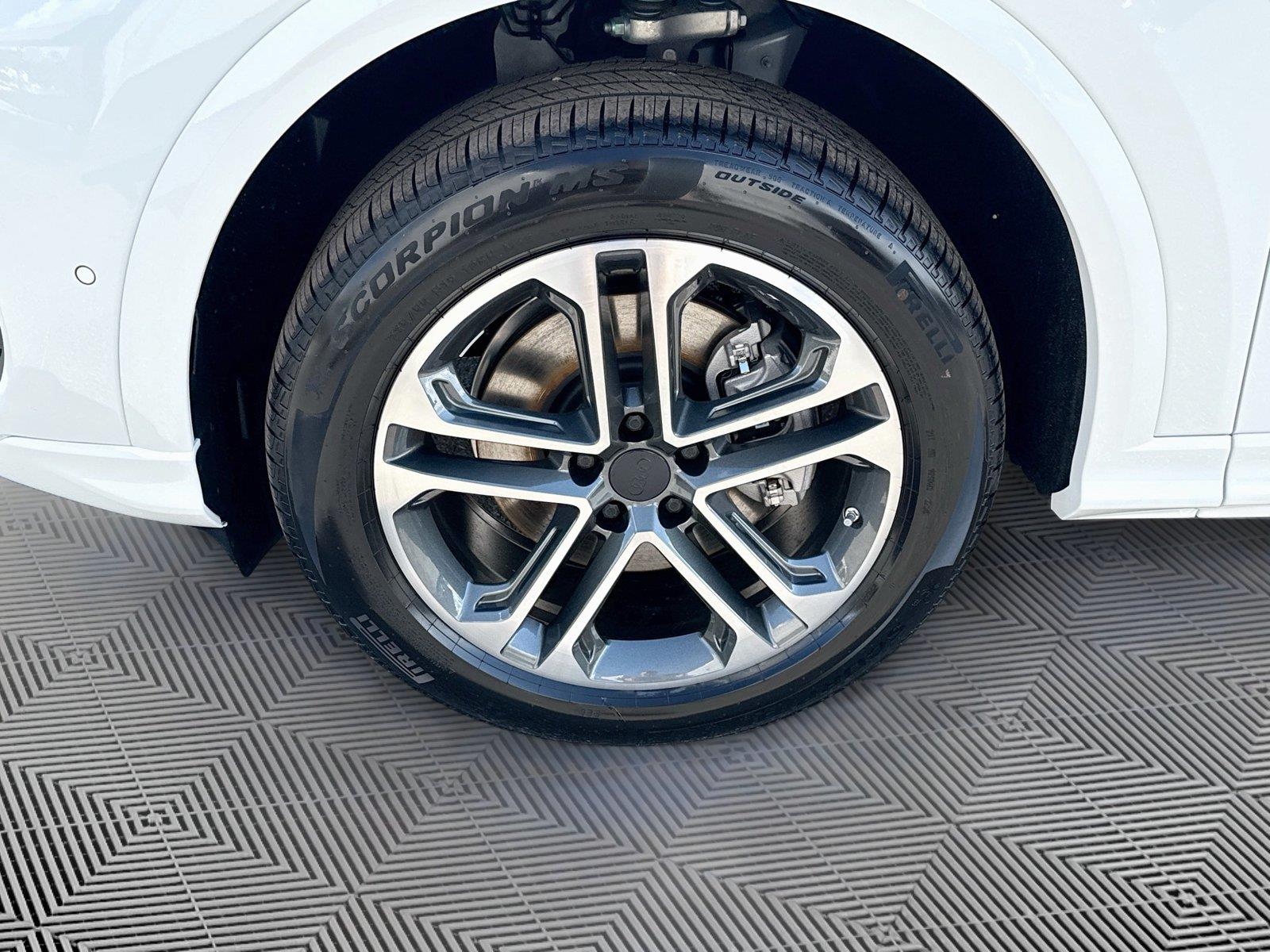 2026 Audi Q5 Premium