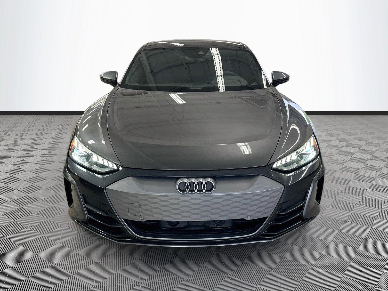 2022 Audi e-tron GT Premium Plus