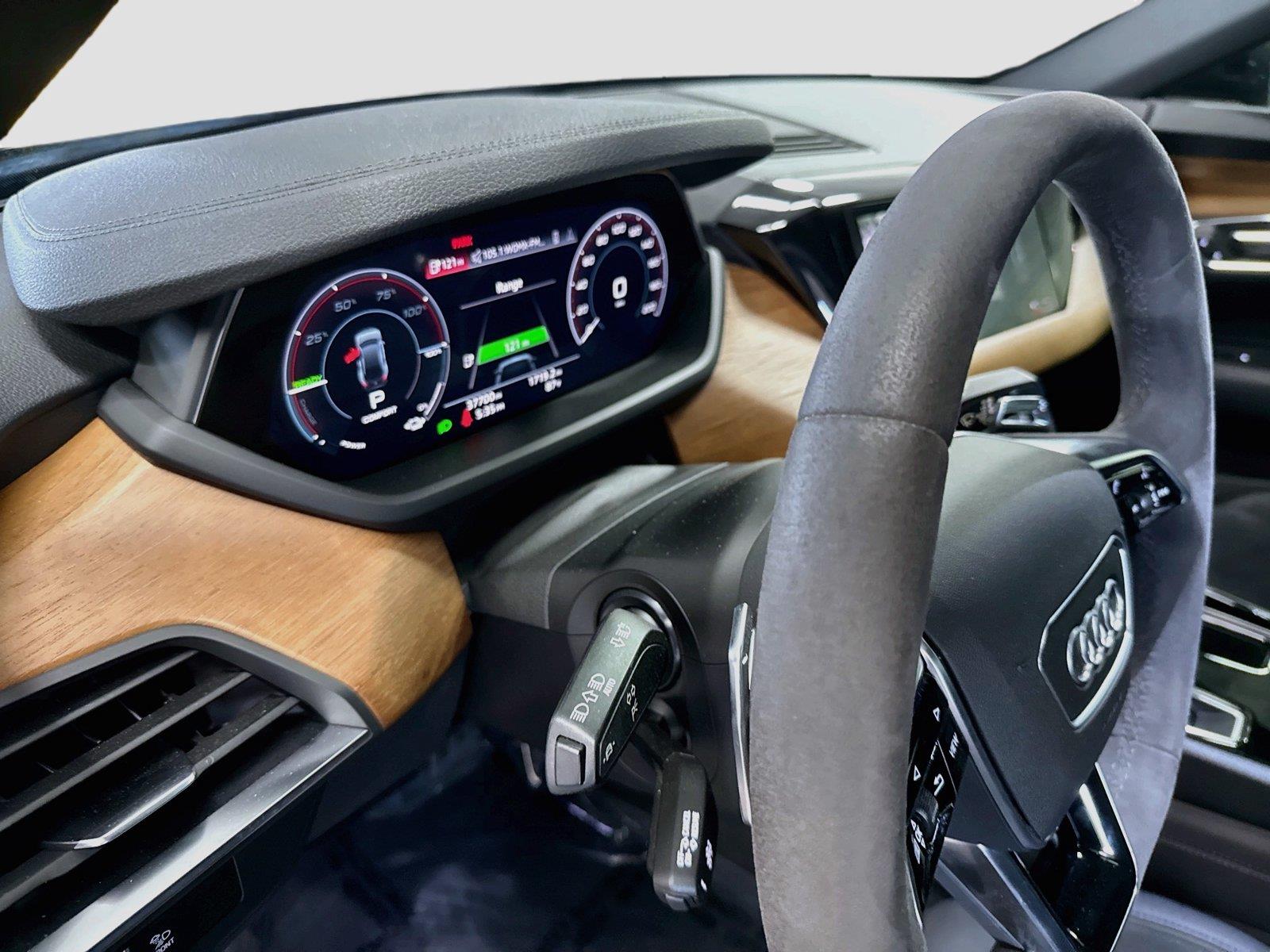 2022 Audi e-tron GT Premium Plus