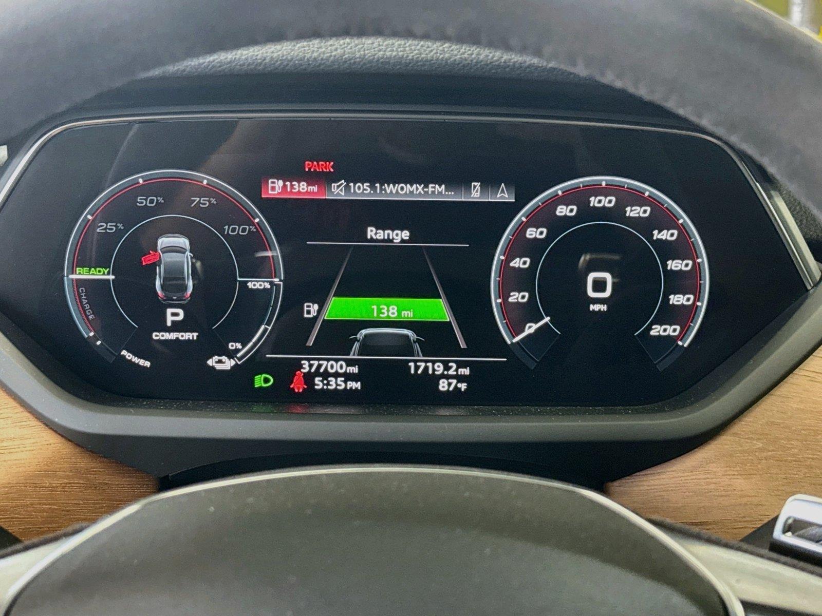 2022 Audi e-tron GT Premium Plus