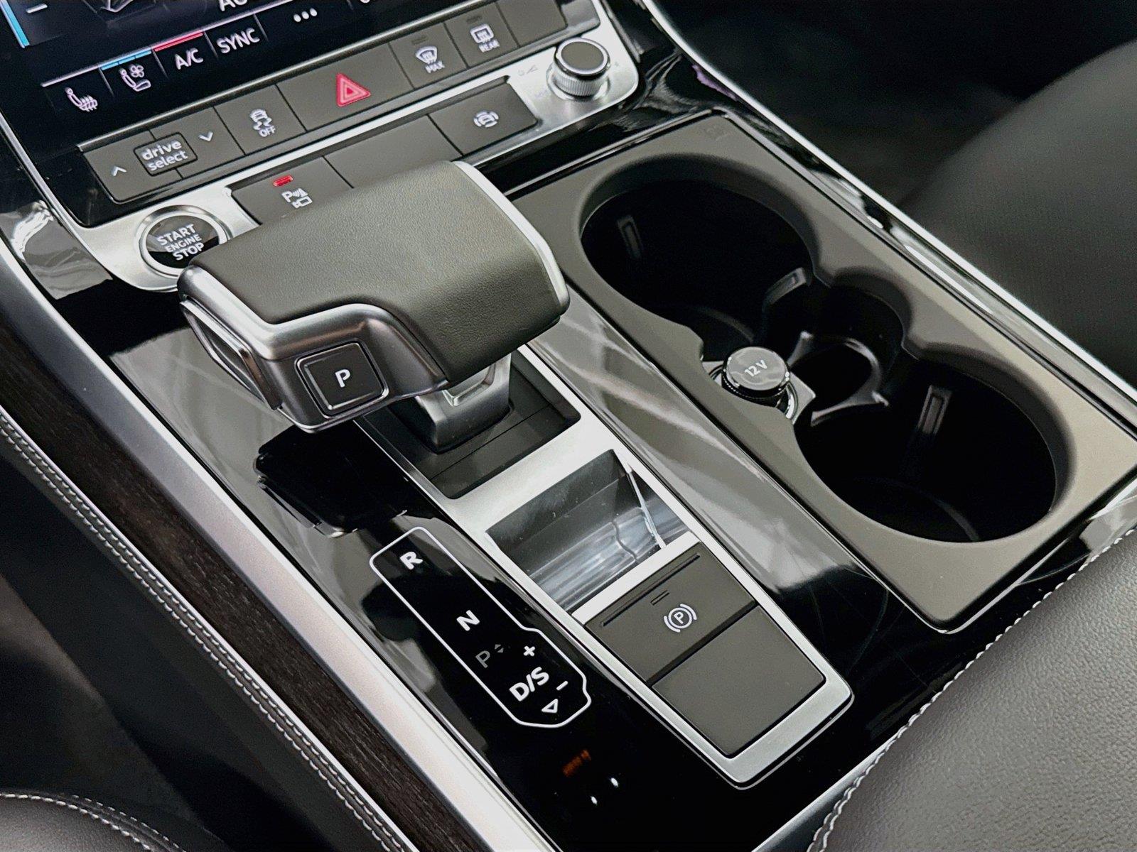 2026 Audi Q7 Premium Plus