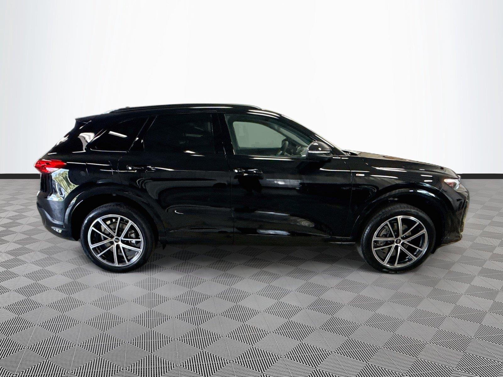 2026 Audi Q5 Premium Plus
