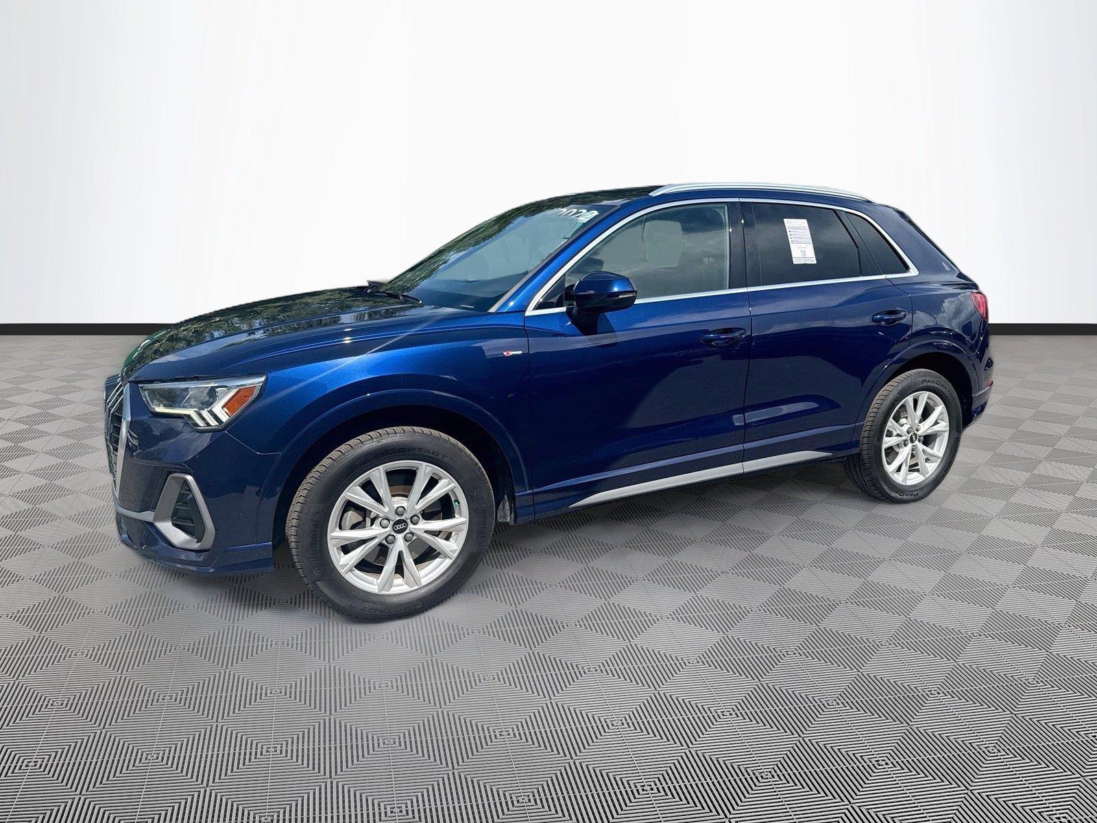 2022 Audi Q3 S line Premium Plus
