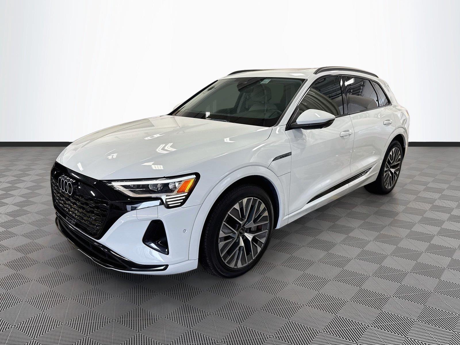 2024 Audi Q8 e-tron Premium Plus