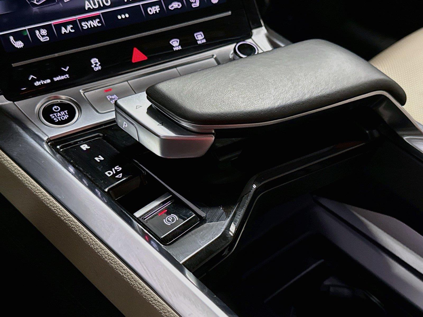 2024 Audi Q8 e-tron Premium Plus