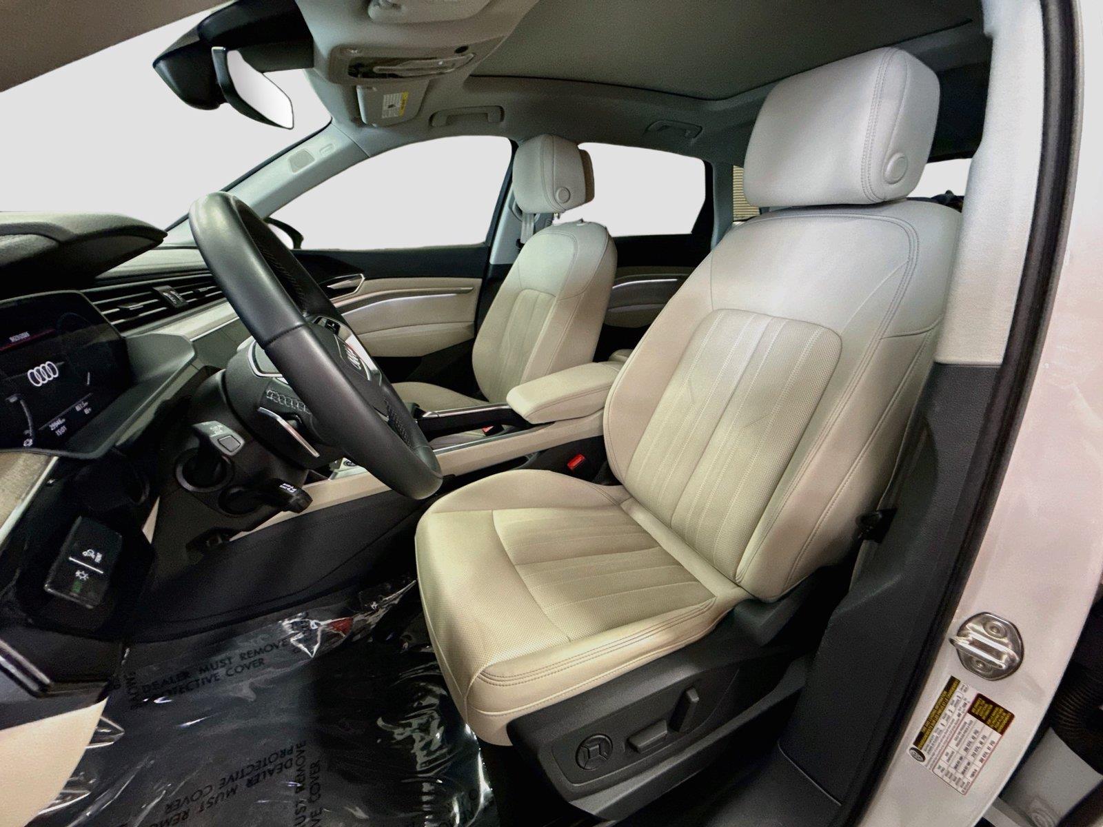 2024 Audi Q8 e-tron Premium Plus