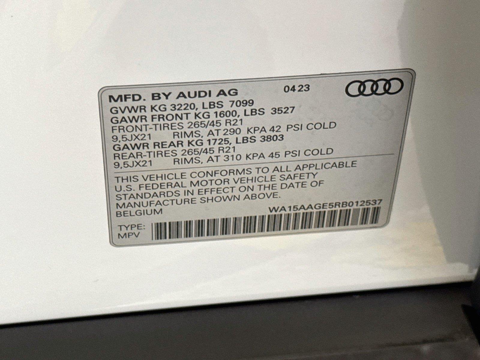 2024 Audi Q8 e-tron Premium Plus
