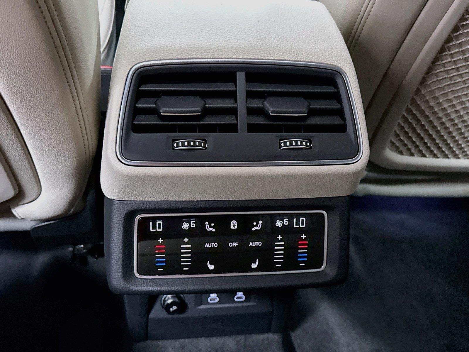 2024 Audi Q8 e-tron Premium Plus