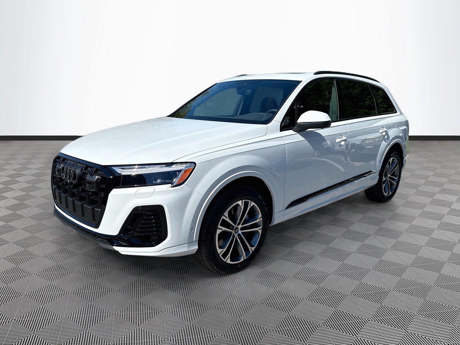 2026 Audi Q7 Premium