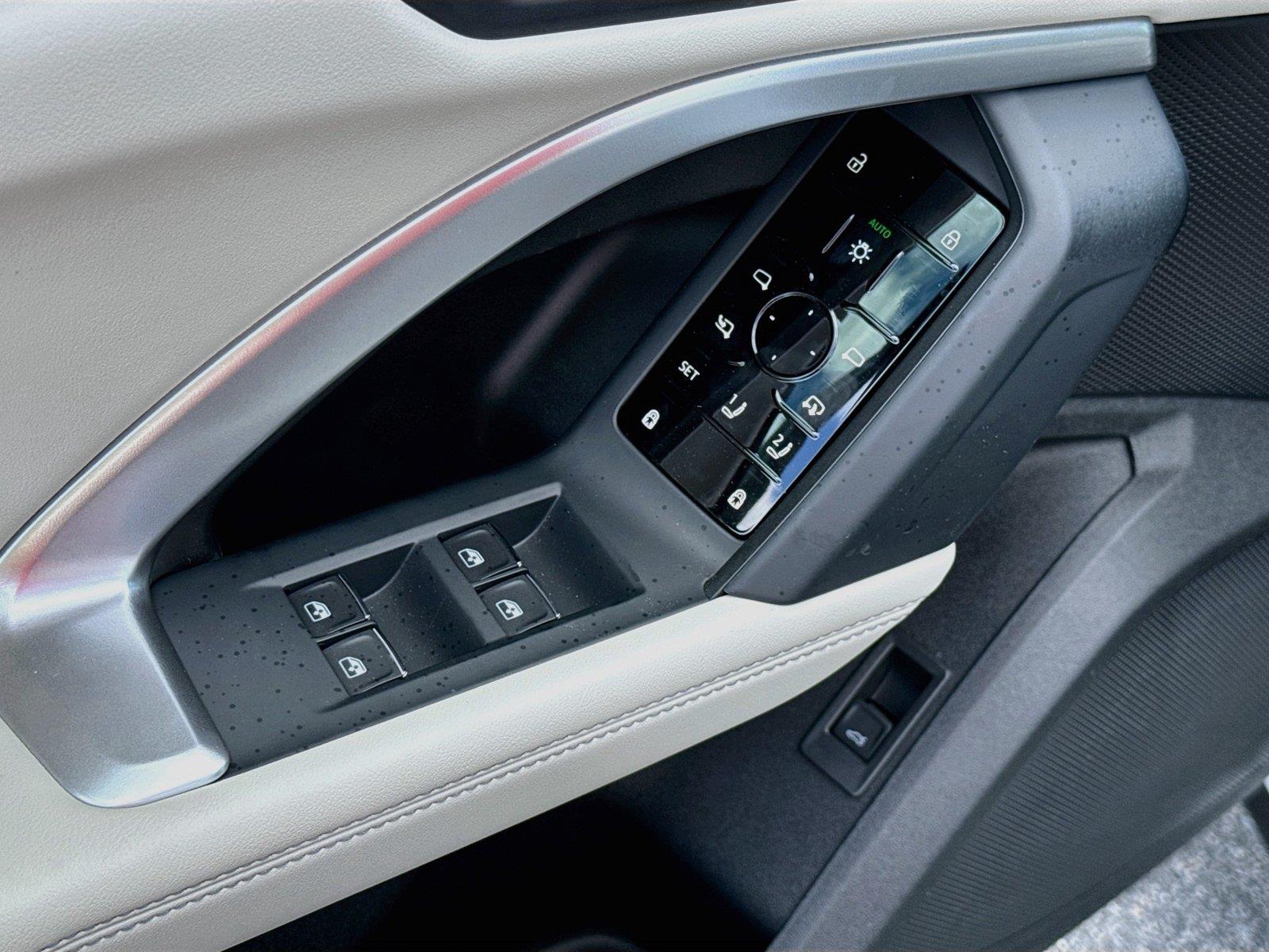 2026 Audi Q5 Premium