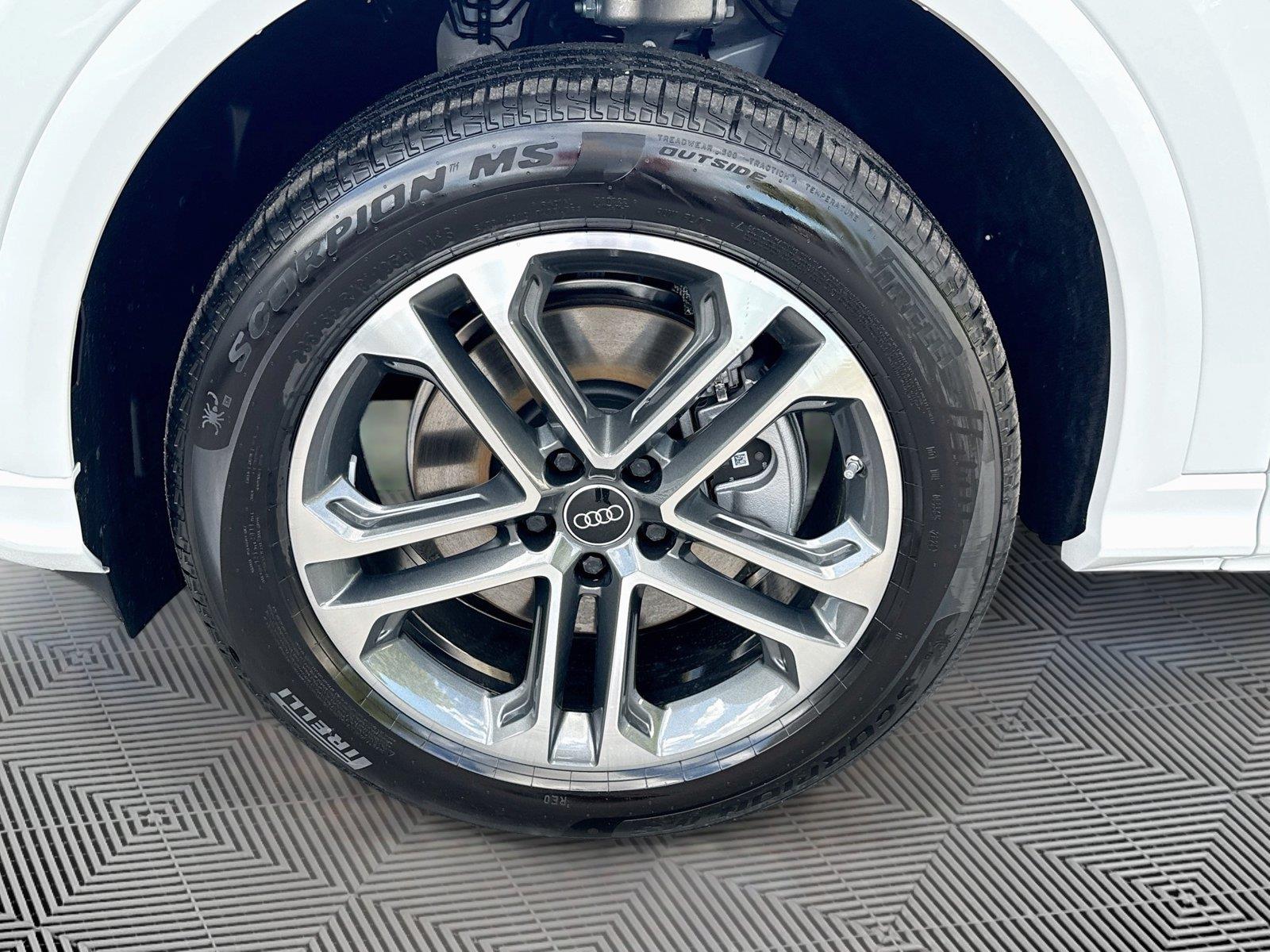 2026 Audi Q5 Premium