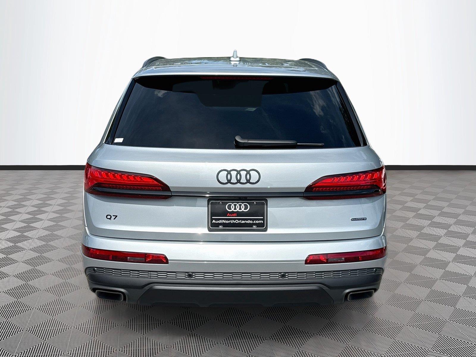 2026 Audi Q7 Premium