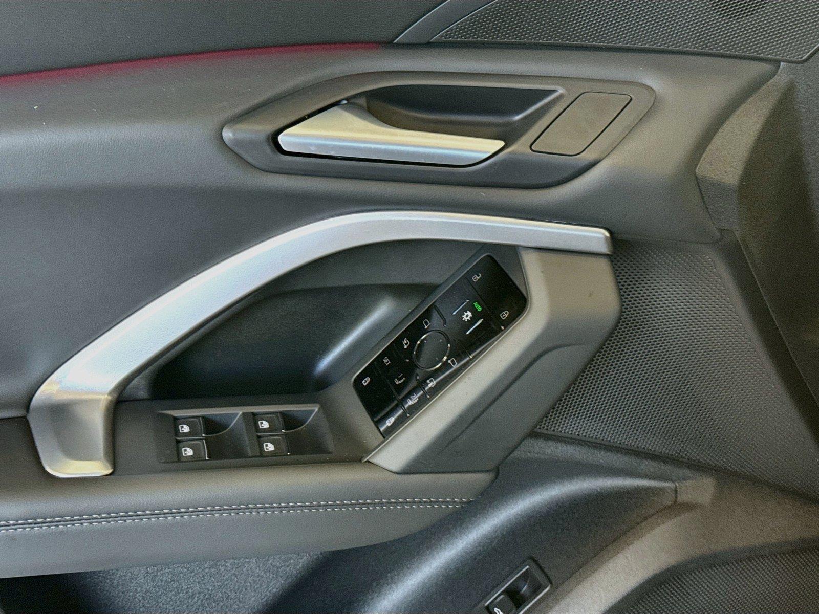 2026 Audi Q5 Premium