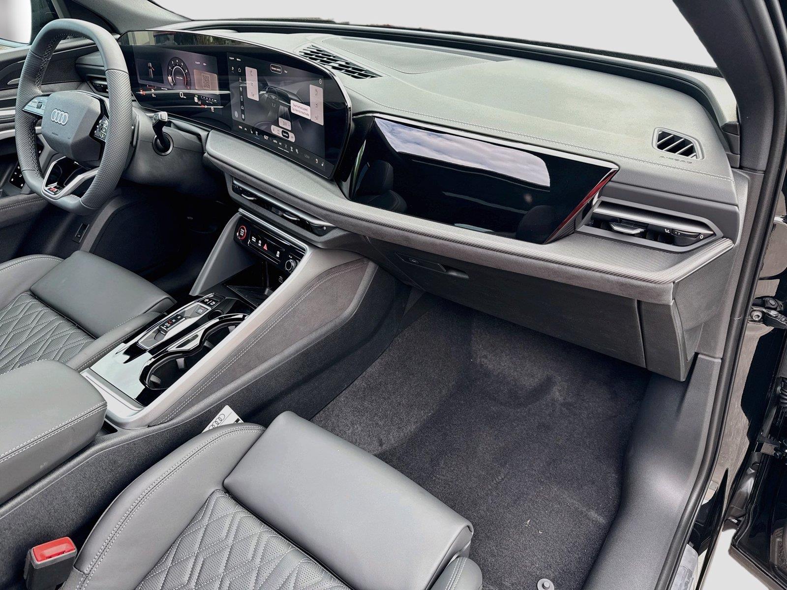 2026 Audi SQ5 Premium Plus
