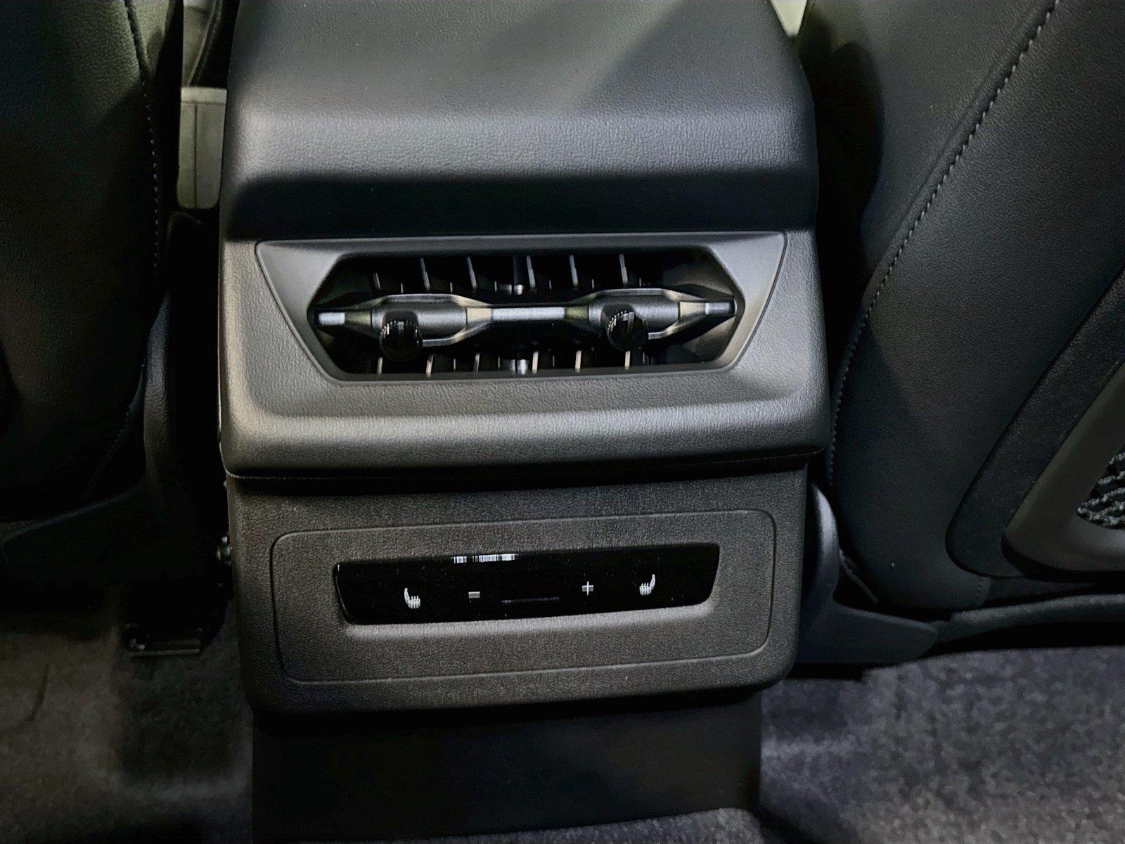 2027 AUDI SQ6 E-TRON SPOR