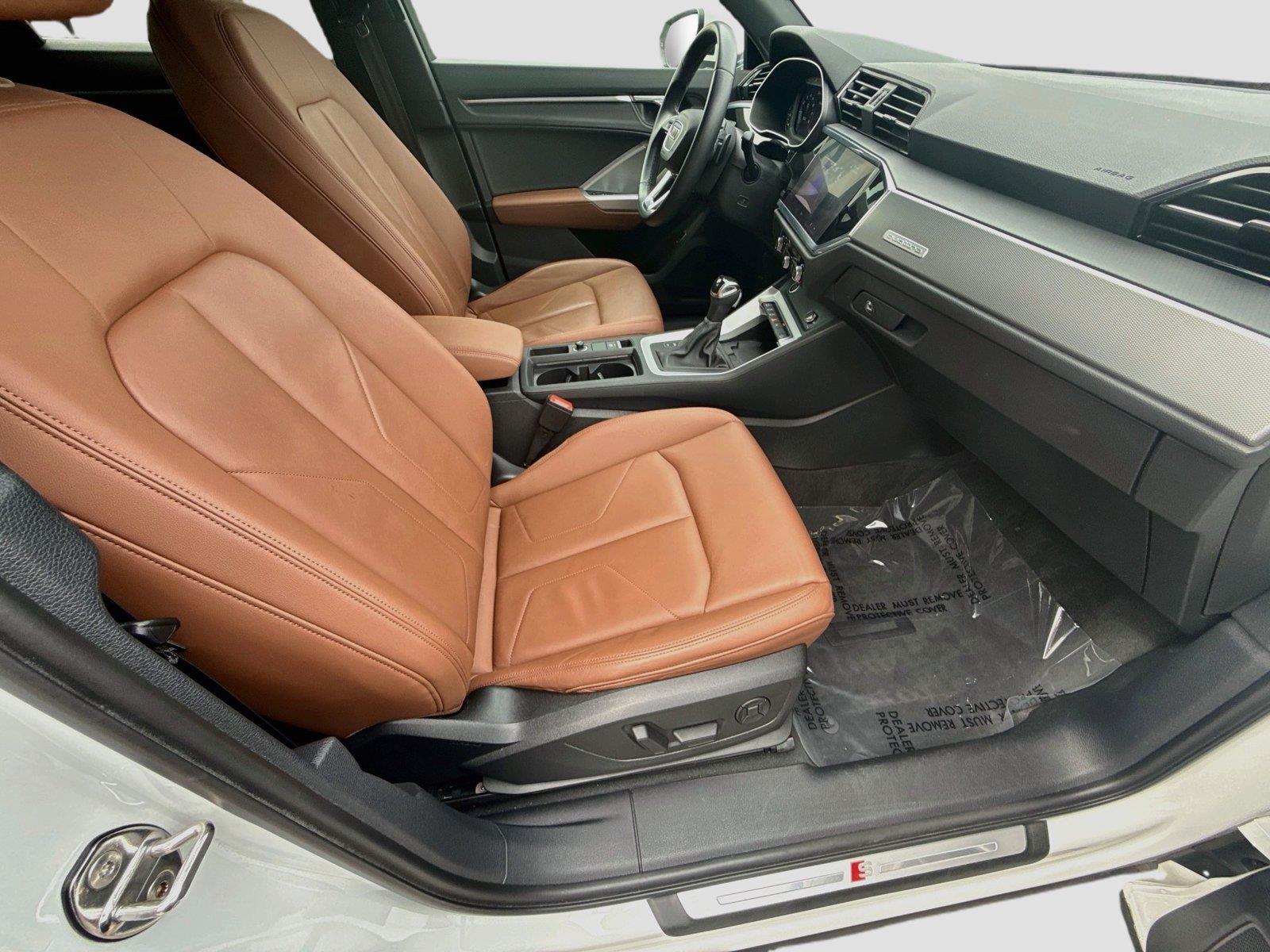2021 Audi Q3 S line Premium Plus