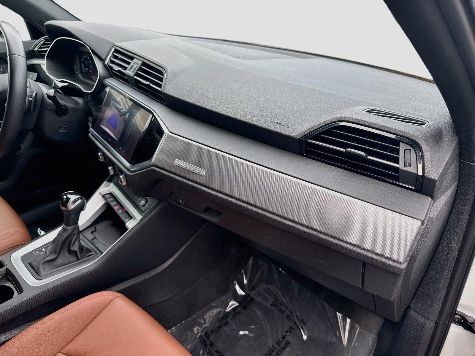 2021 Audi Q3 S line Premium Plus