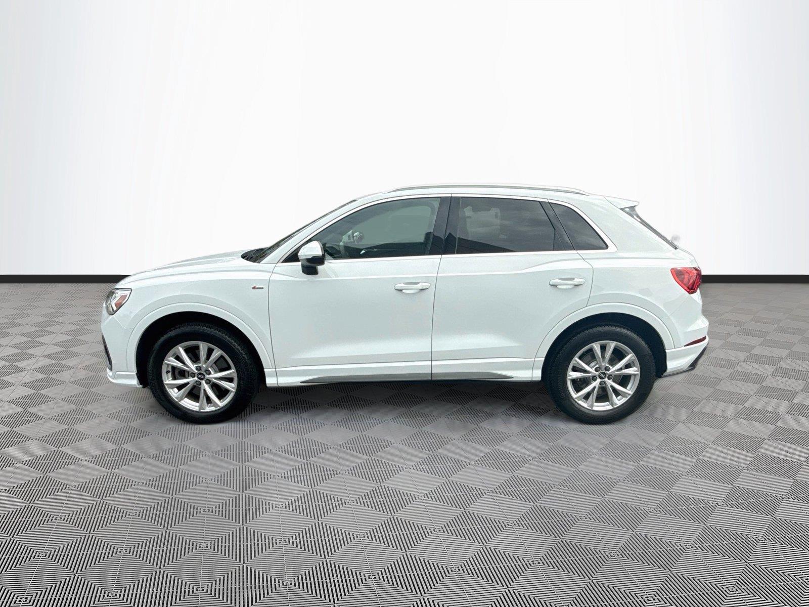2021 Audi Q3 S line Premium Plus
