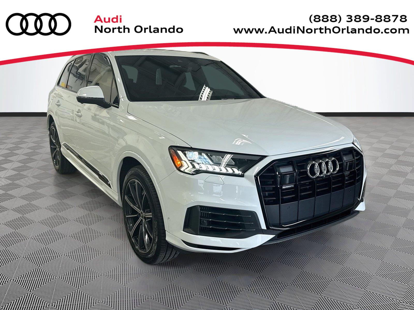 Glacier White Metallic 2024 Audi Q7 SUV / Crossover All-Wheel Drive Automatic