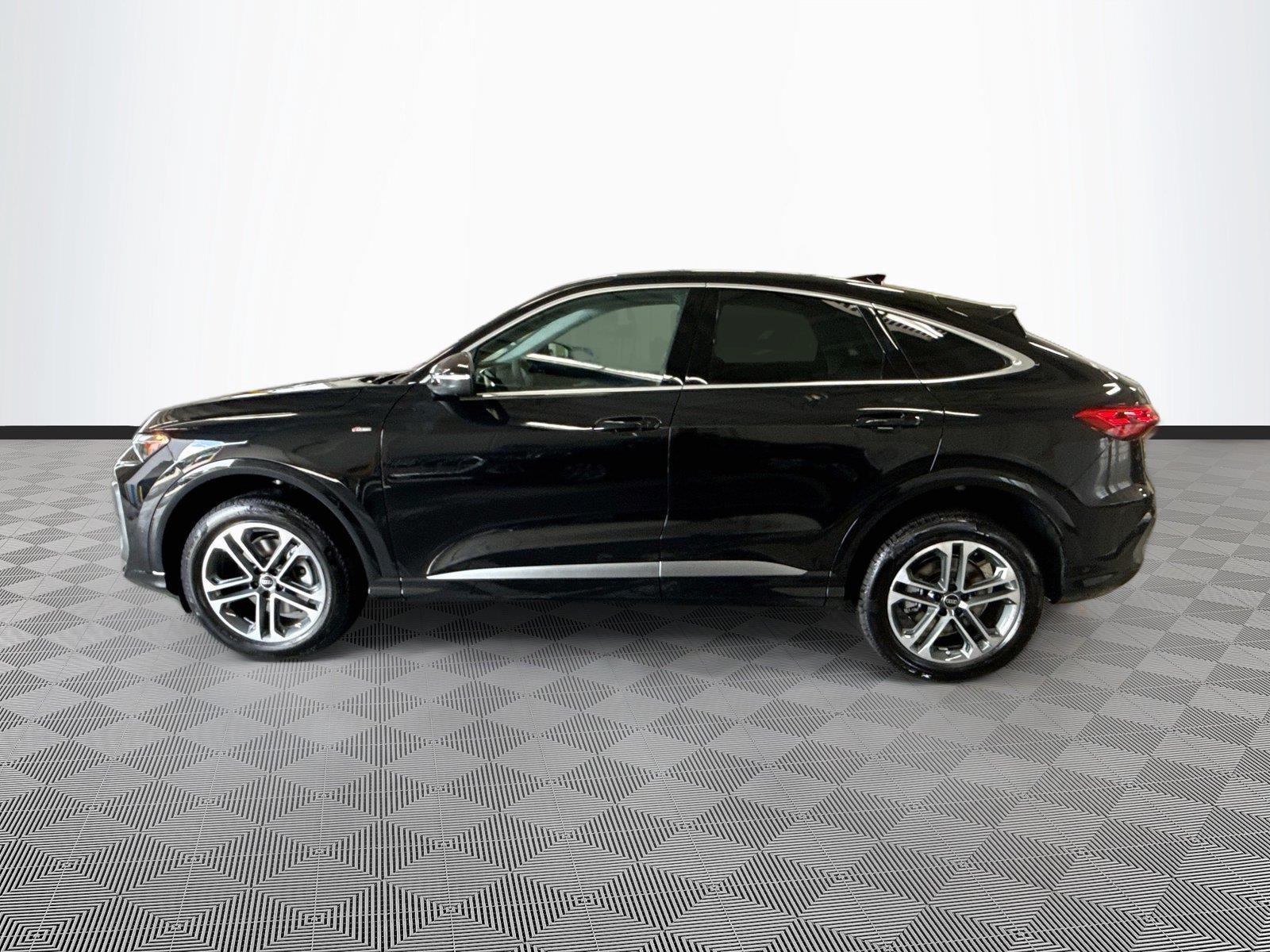2026 Audi Q5 Sportback Premium