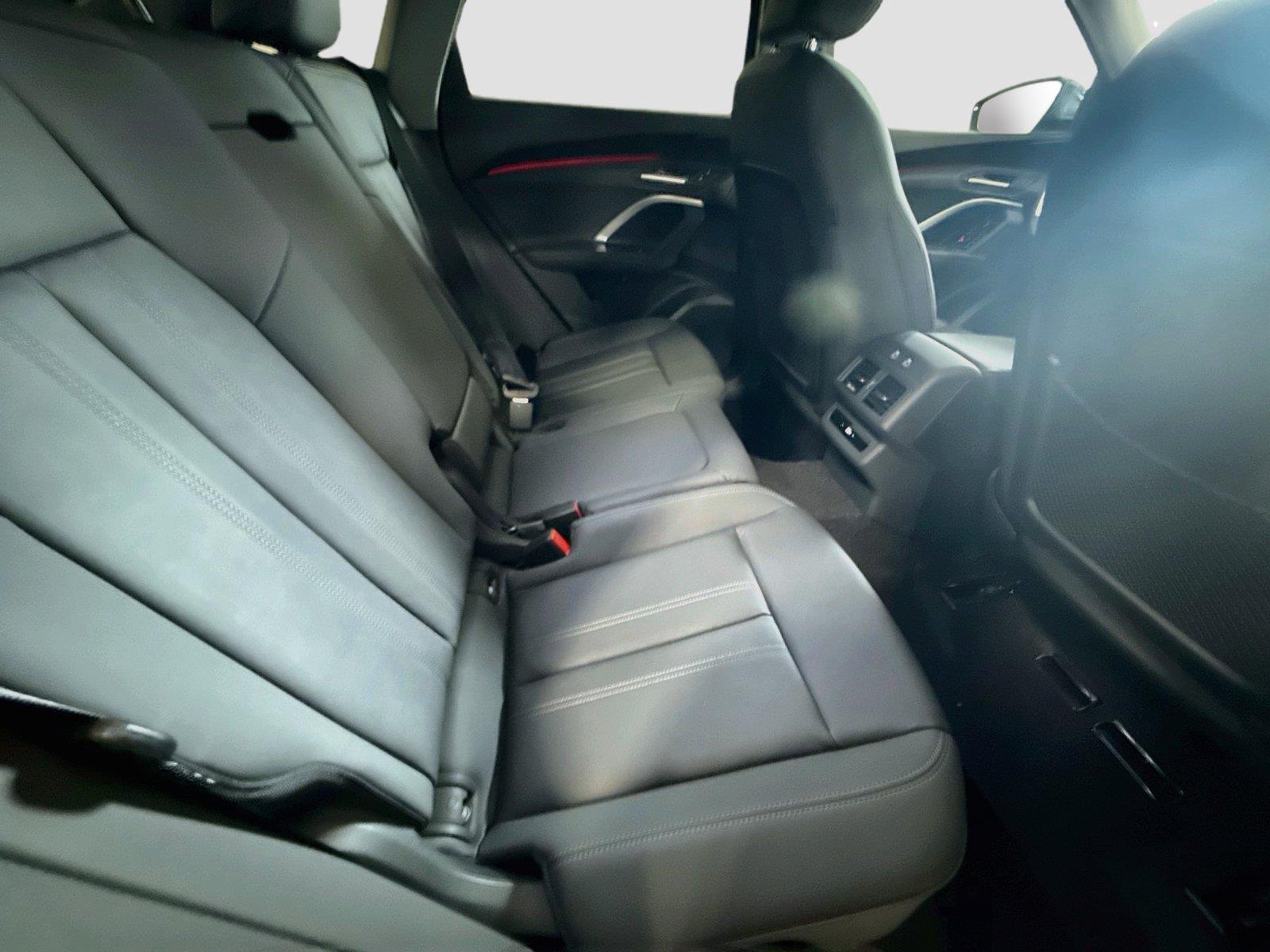 2026 Audi Q5 Sportback Premium