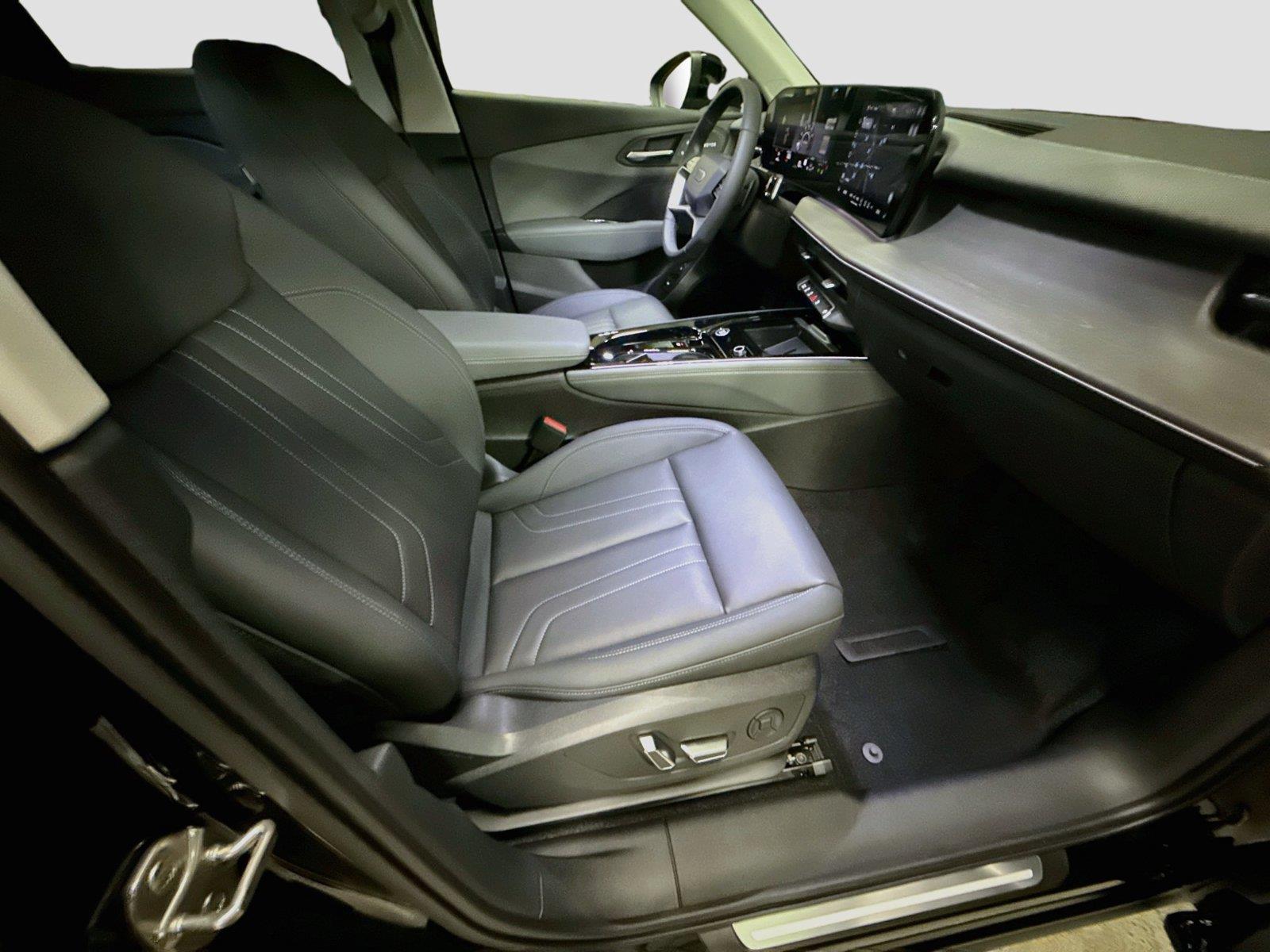 2026 Audi Q3 S line