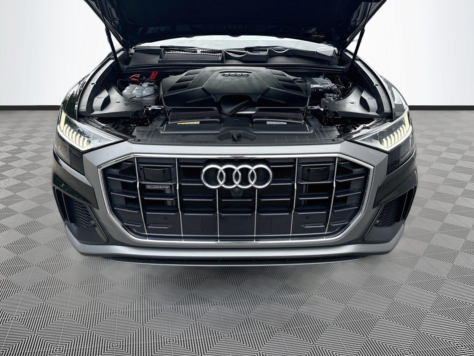 2023 AUDI Q8