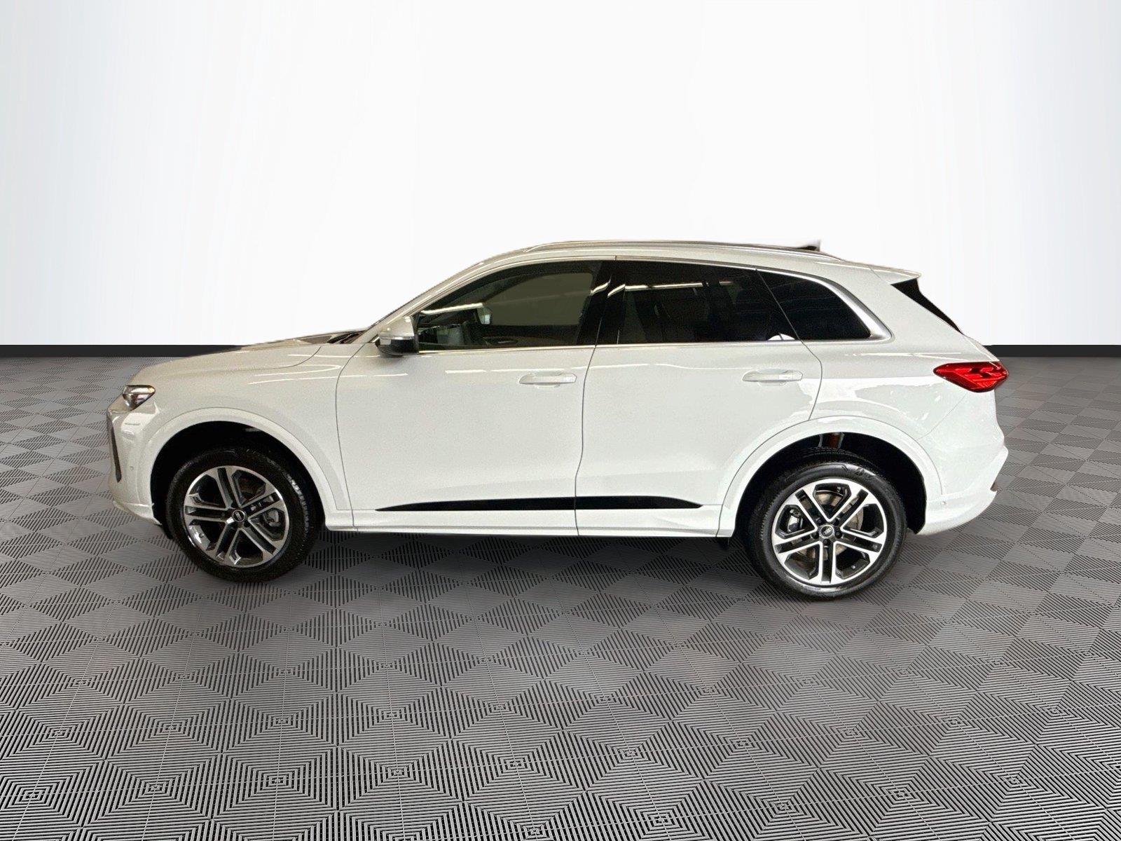 2026 Audi Q5 Premium Plus