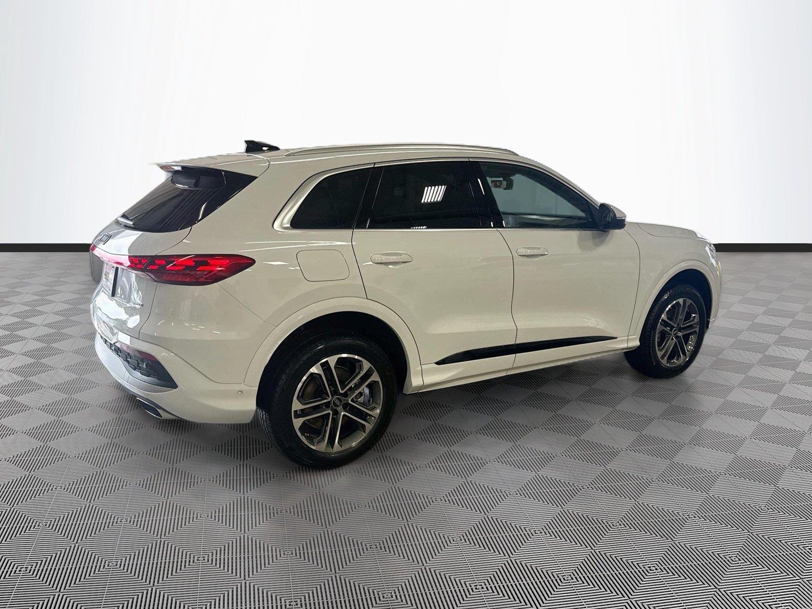 2026 Audi Q5 Premium Plus