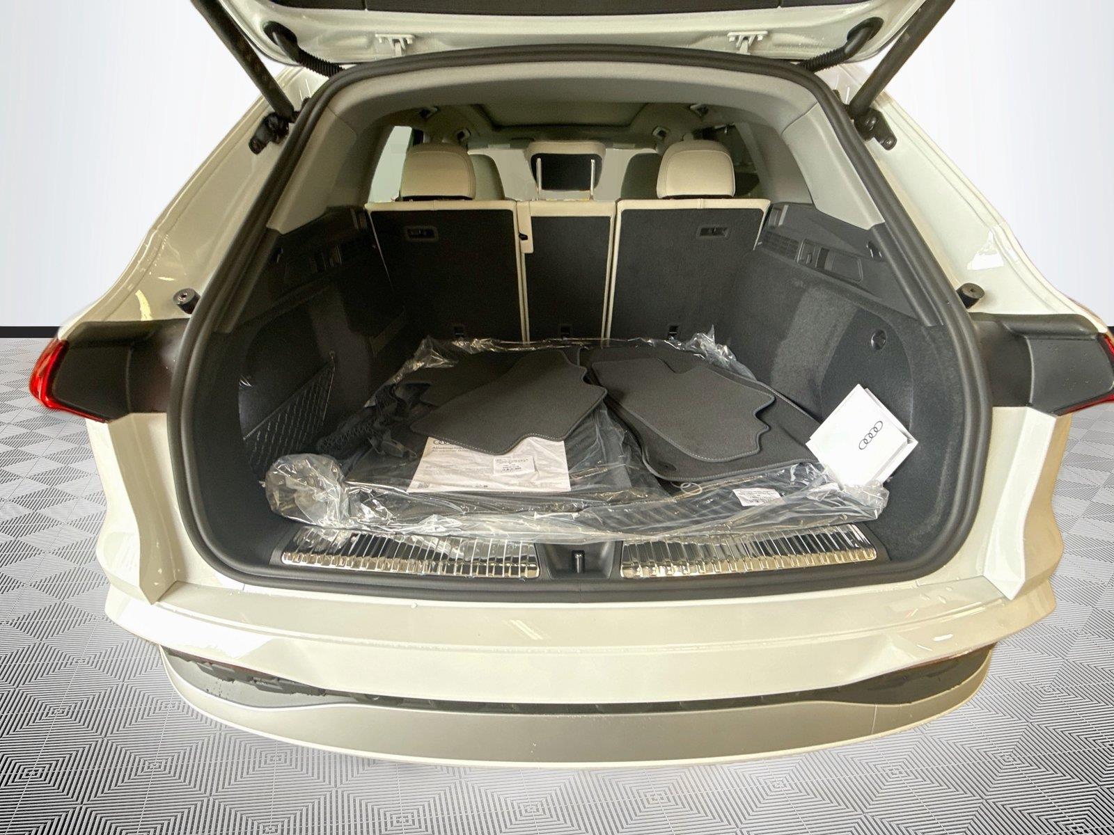 2026 Audi Q5 Premium Plus