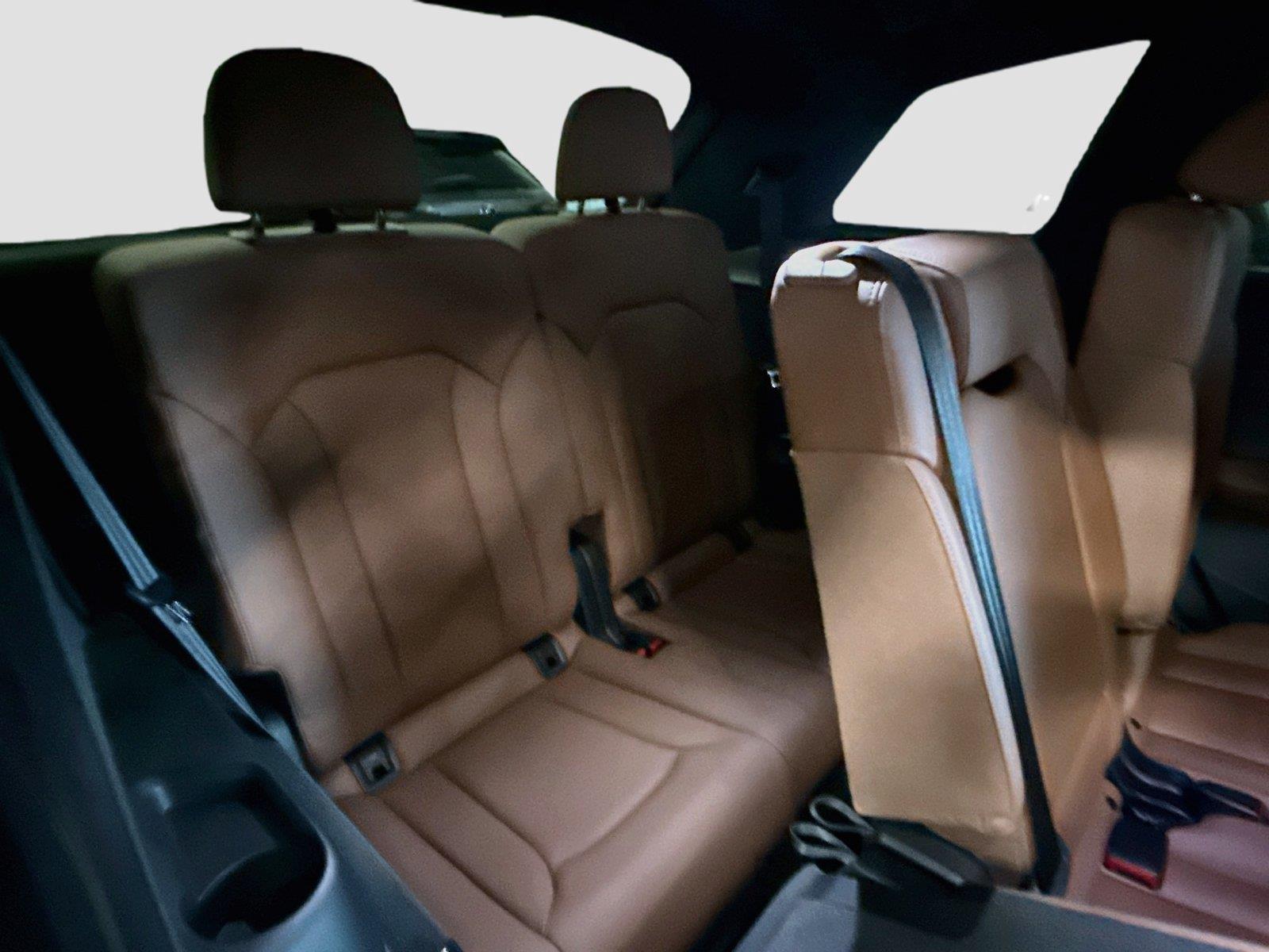 2020 Audi Q7 Premium Plus