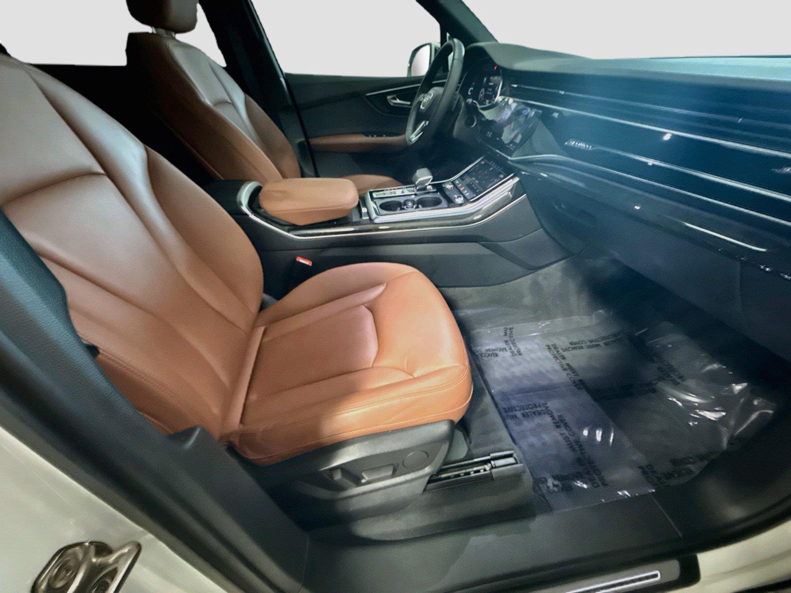 2020 Audi Q7 Premium Plus