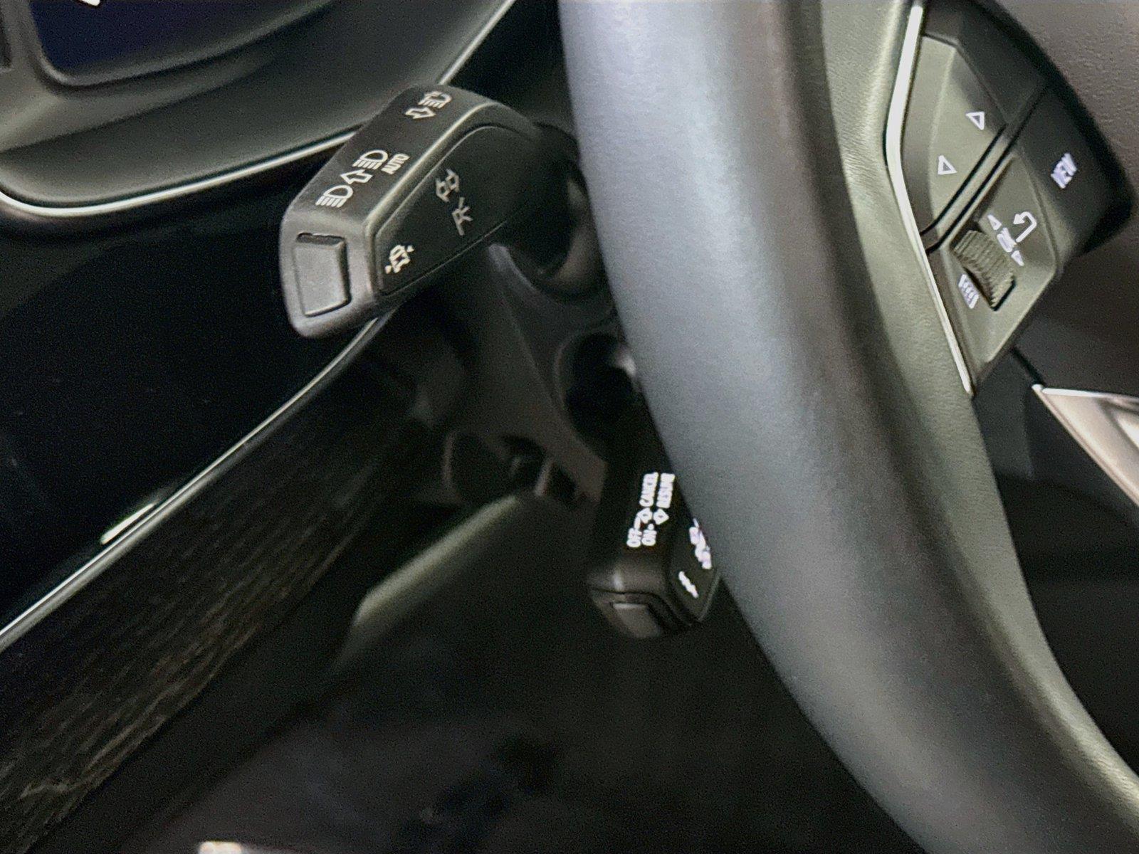 2023 Audi Q7 Premium